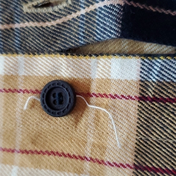 SANTA Barbara Men's Flannel Plaid Long Sleeve Shirt - Picture 3 of 7